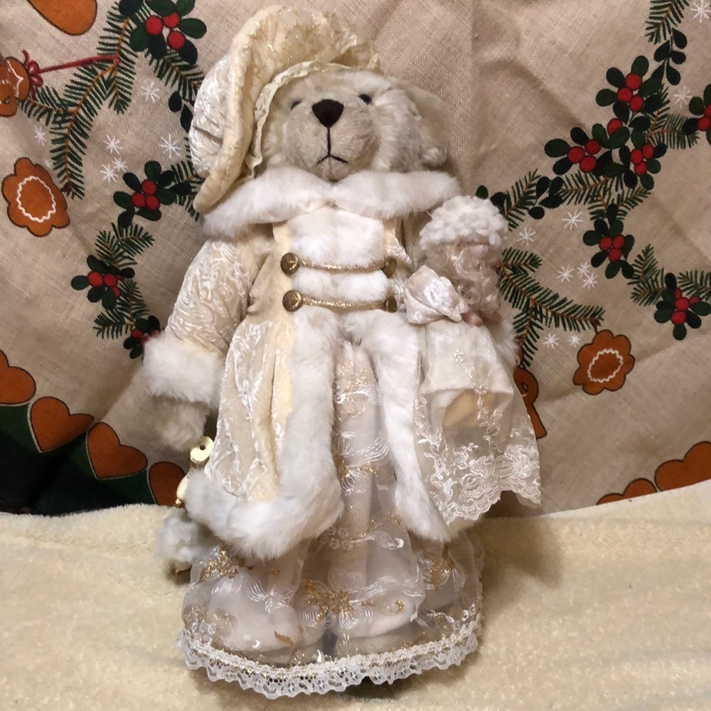 2002 Holiday Elegance Standing Teddy Bear Ivory w/Tags, Doll & Wooden Skates 20”